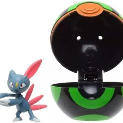 Other Brands Pokemon Sneasel Dusk Ball Clip N Go Action Figure