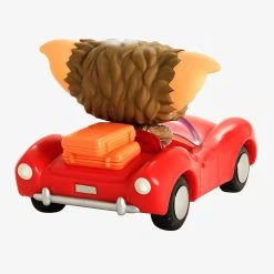 Funko Gizmo In Red Car - Gremlins - 71 - Pop! Rides - Hot Topic Exclusive